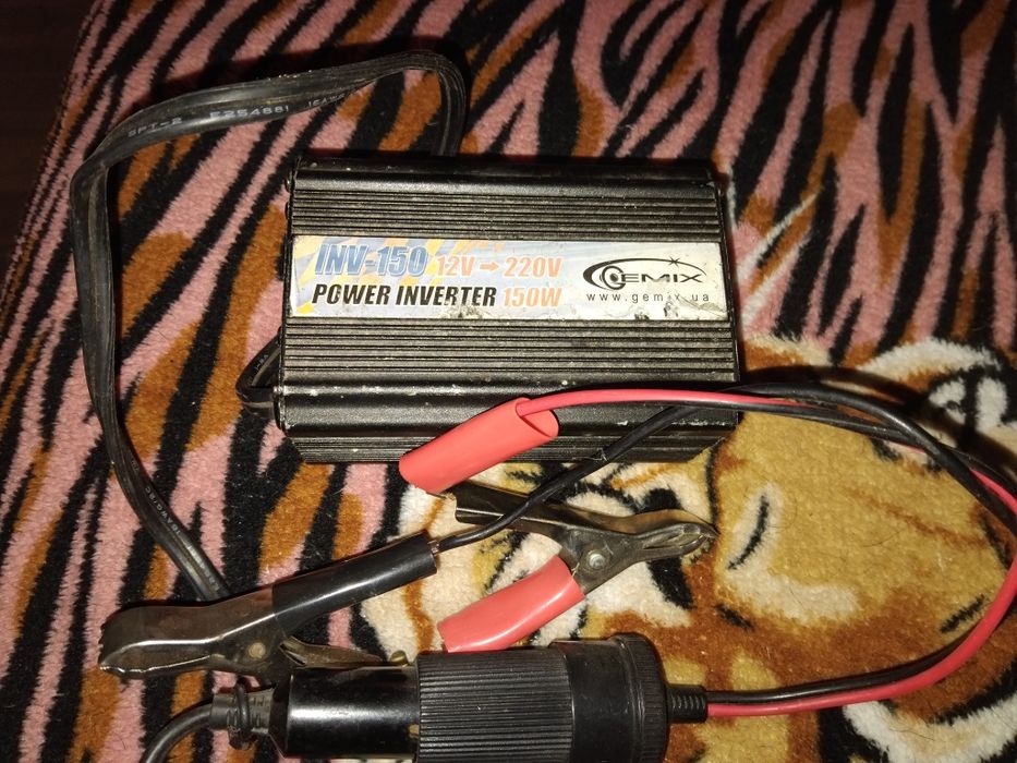 Автомобiльний iнвертор