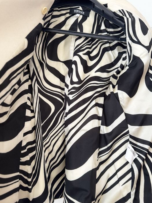 Ексклюзивне вінтажне пальто Versace