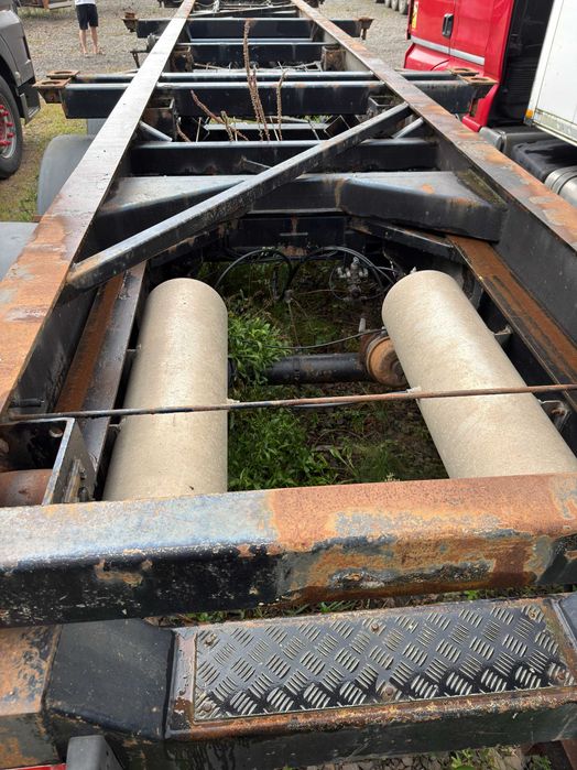 Напівпричіп-контейнеровоз RAVEN SL-403A, 1999 рік, 3 осі