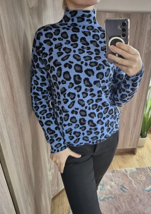 Sweter damski/półgolf Tahari rozm.M