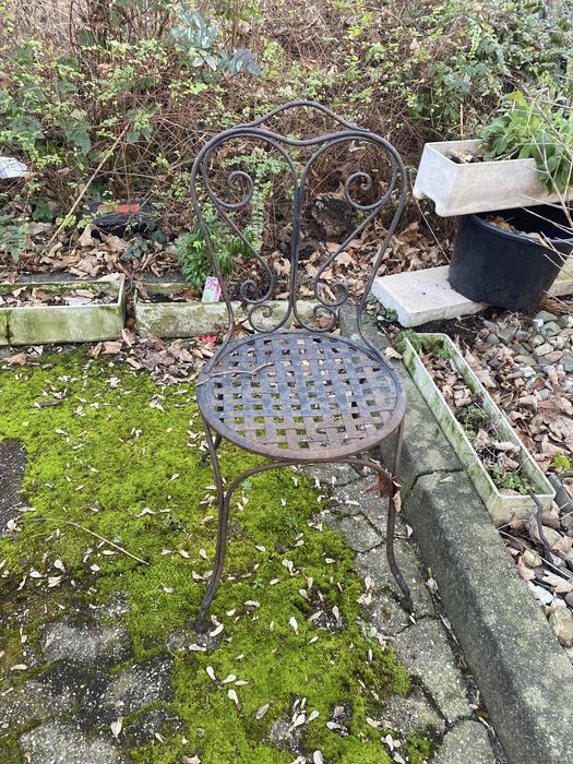 Стільці садові металеві