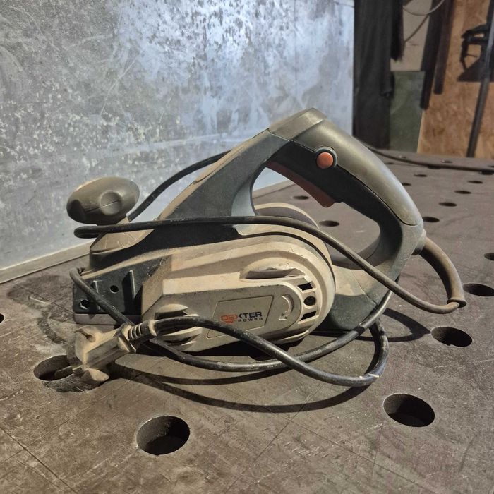 Strug elektryczny/hebel elektryczny Dexter UB610WP 510W