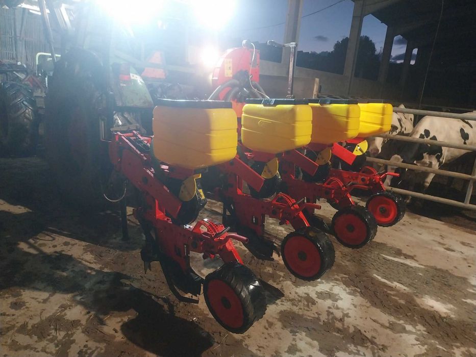 Semeador de milho mater macc