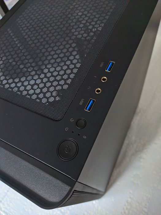 Nowy Komputer Intel i3 10-gen 16GB RAM, 500GB SSD M2,