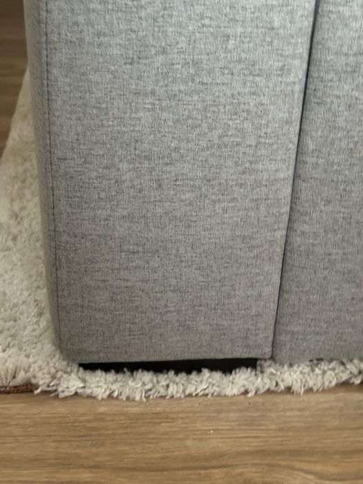 Sofá cama com arrumacão - como novo