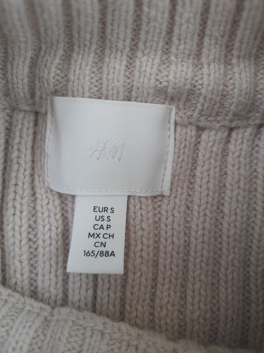 Ciepły modny swetr H&M r.S