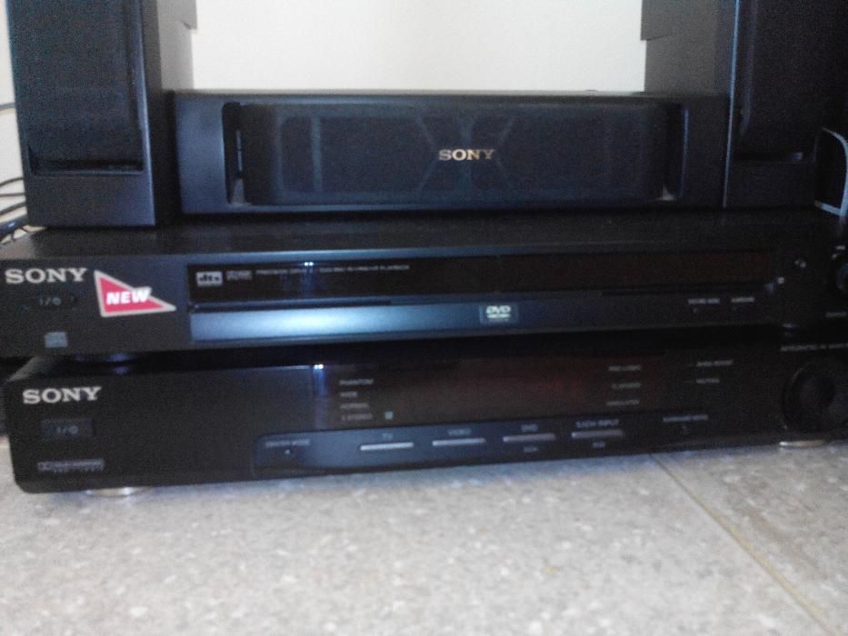 Vendo leitor DVD e sistema som Surround da Sony