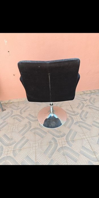 Cadeira rotativa com duas alturas