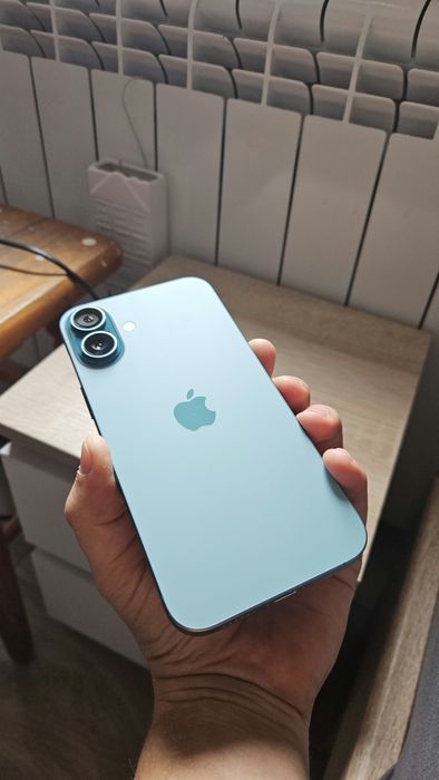 Iphone 16 plus idealny stan
