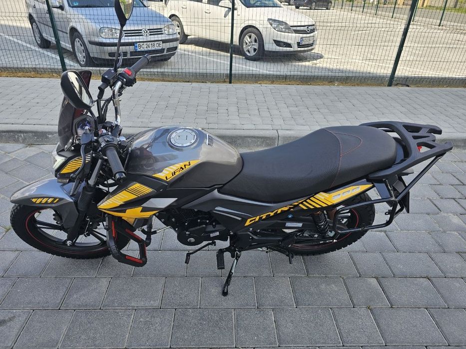 Мотоцикл Lifan CityR 200