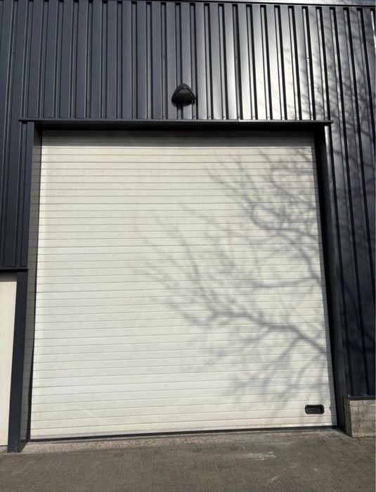 Brama 4.04x4.20 segmentowa panelowa warsztatowa
