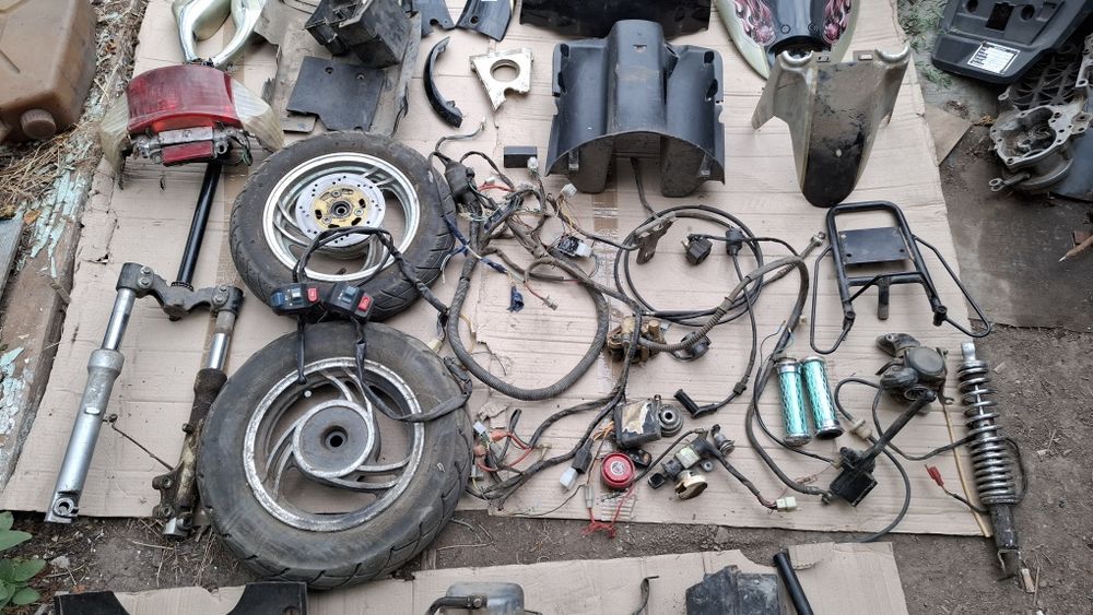 Пластик на скутер навигатор, Вайпер винд,кануни,дефиант,китайский