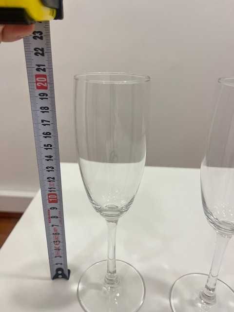 60 elegantes flutes de vidro para champagne | novas