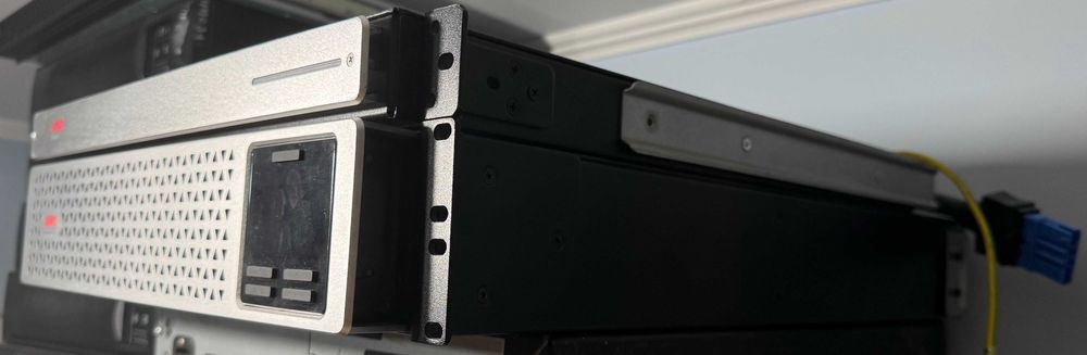 Літій-іонний акумулятор APC liti-on XBP48RM1U2-LI 48V для Smart-UPS