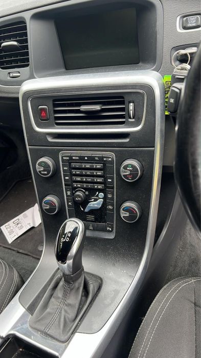 Вольво с60 Volvo s60 v60 v40 xc40 xc60 v40 v50 шрот разборка розборка