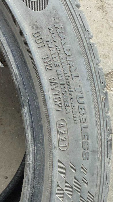 Шини KUMHO 255/40 ZR 19 100 Y