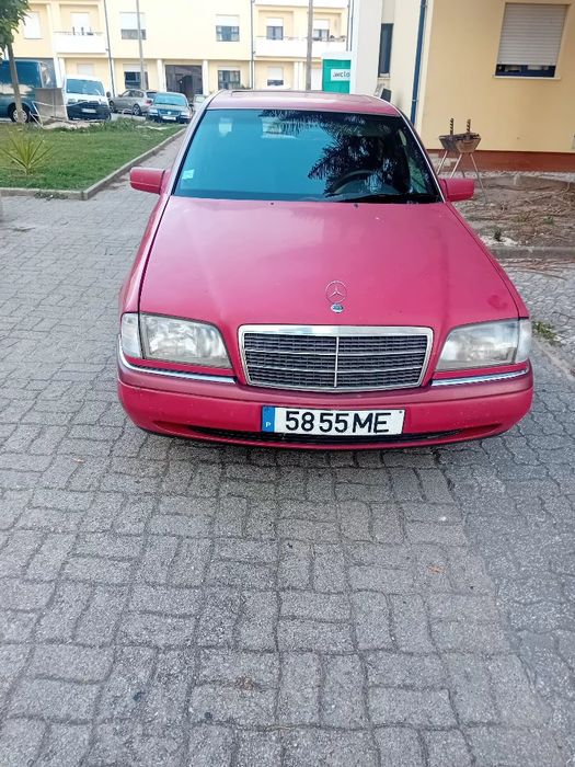 Mercedes 220D  Pode ler o anúncio — photo 2