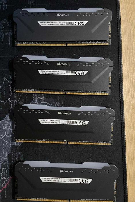 Corsair Vengeance RGB Pro 32GB DDR4 4000MHz