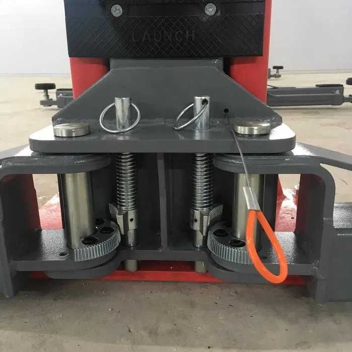 Автопідйомник Підйомник автомобільний 2-х стійковий 3,5/4/5т 380-220В