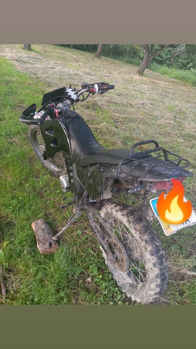 Зоншенг 200, на доках