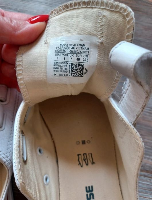 Białe trampki converse skóra naturalna 40