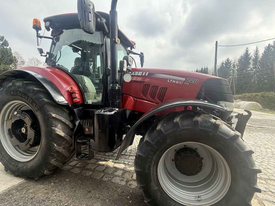 Case Puma 220 CVX