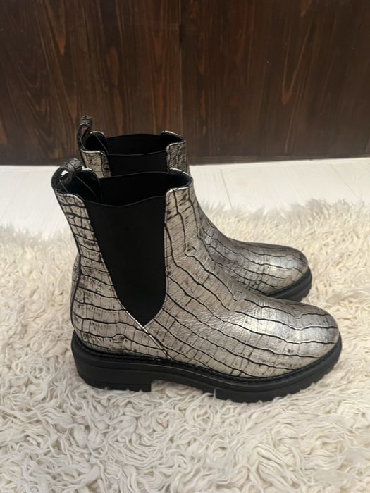 Черевики жіночі челсі Napoleoni 40