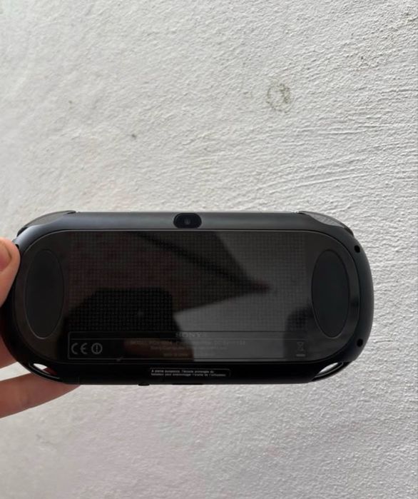 PSP Vita Oled + Travel Kit + jogos