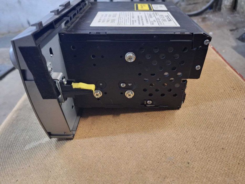 автомагнитола (головне устройство) Тойота Кемри 40