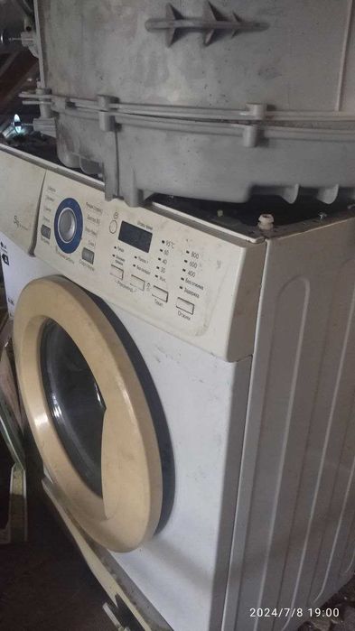 LG WD-80160NUP пральна під відновлення або запчастини