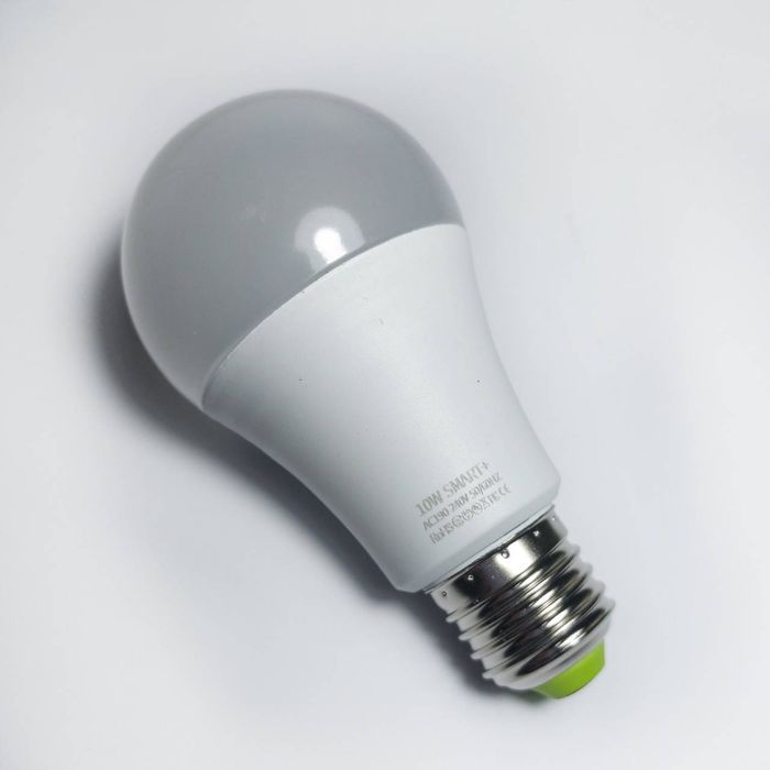 Cвітлодіодна лампа розумна smart Wi-Fi+Bluetooth 10 W RGB