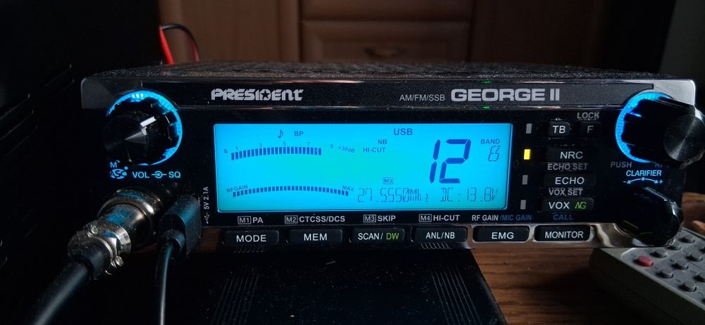 Cb radio president George 2