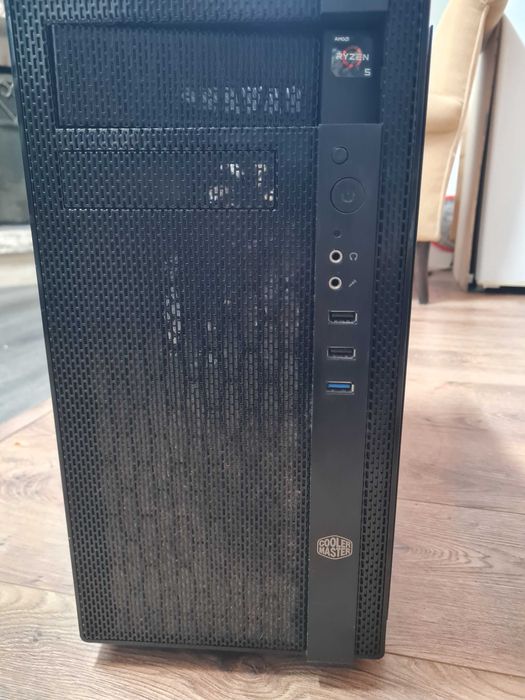 PC Ryzen 5 1400, 16 GB RAM, SSD 932 GB