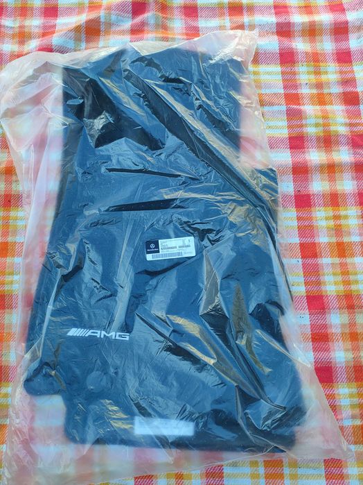 Dywaniki Mercedes W205 S205 AMG