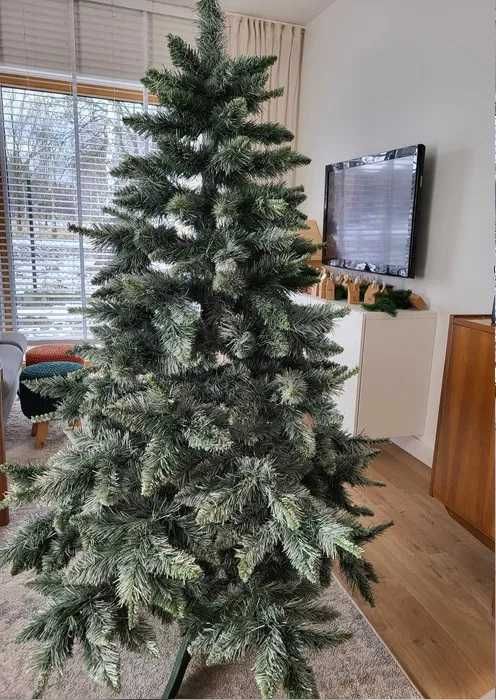 Choinka ośnieżona 170 1,7 sztuczna
