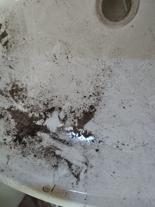 Armário WC com lavatório embutido