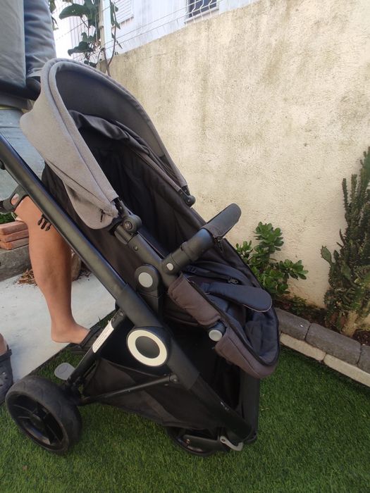 Carrinho de bebê64741260186753124