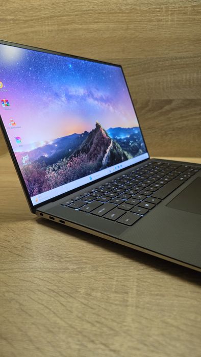 Laptop Dell Precision i7-10875H 16GB DDR4 512GB SSD M.2 NVIDIA Quadro T2000 4GB Win11Pro Gwarancja