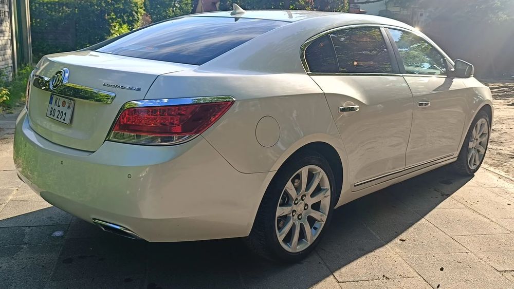 Buick Lacrosse Lacrosse 3,6V6 Aut w najbogatszej wersji