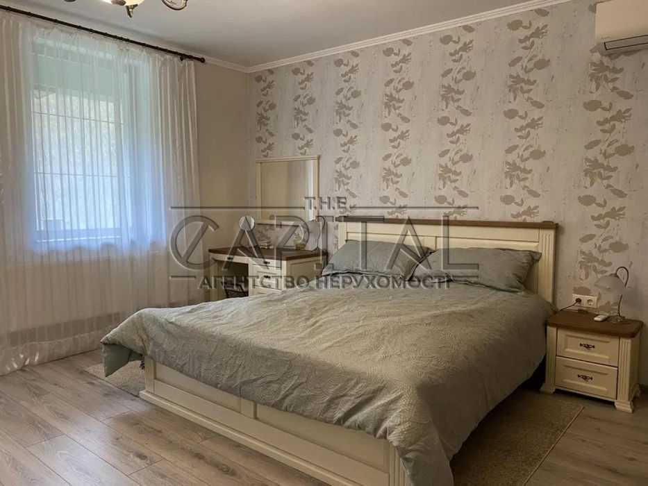 Оренда будинку 255м2 / Обухів