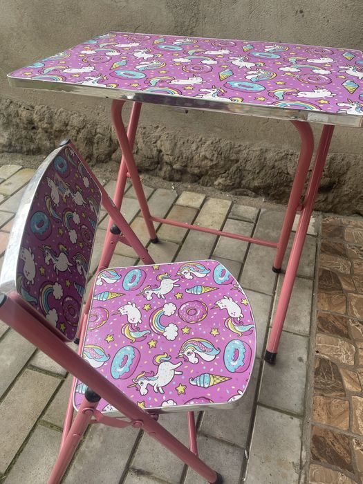 Дитячий столик з стільчиком