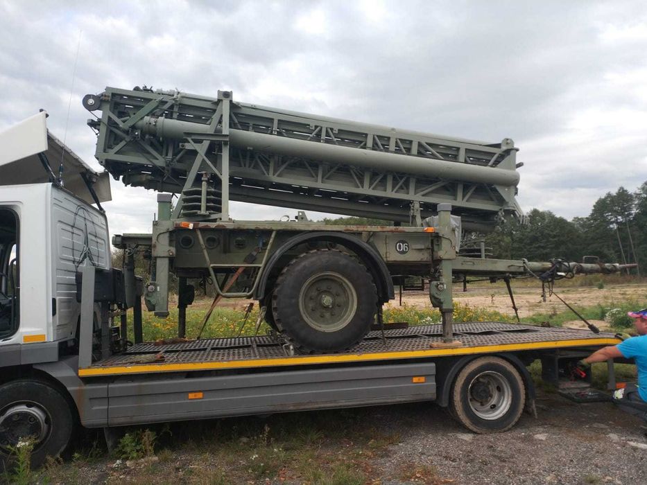 Przestawna wieża, maszt mobilny, telefonia komórkowa - 25m