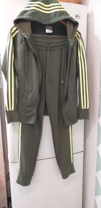 Женский Спортивный костюм xs/s Adidas оригинал