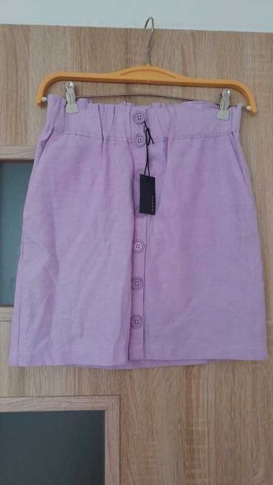 krótka spódnica mini