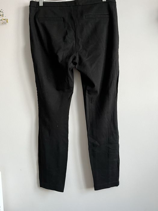 Czarne spodnie waskie