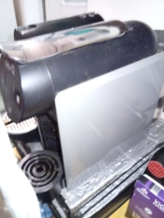 Máquina de café delta Q