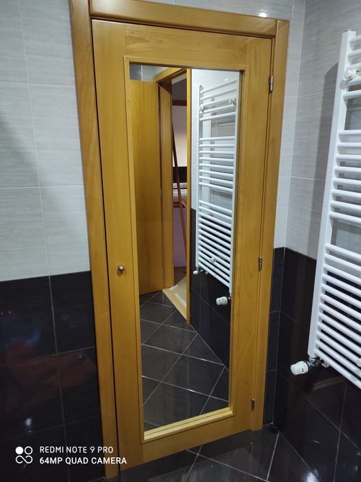 Porta em Madeira maciça faia com espelho