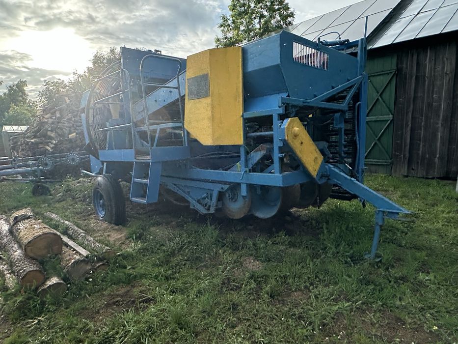 Kombajn ziemniaczany Anna z 614, dwurzędowy