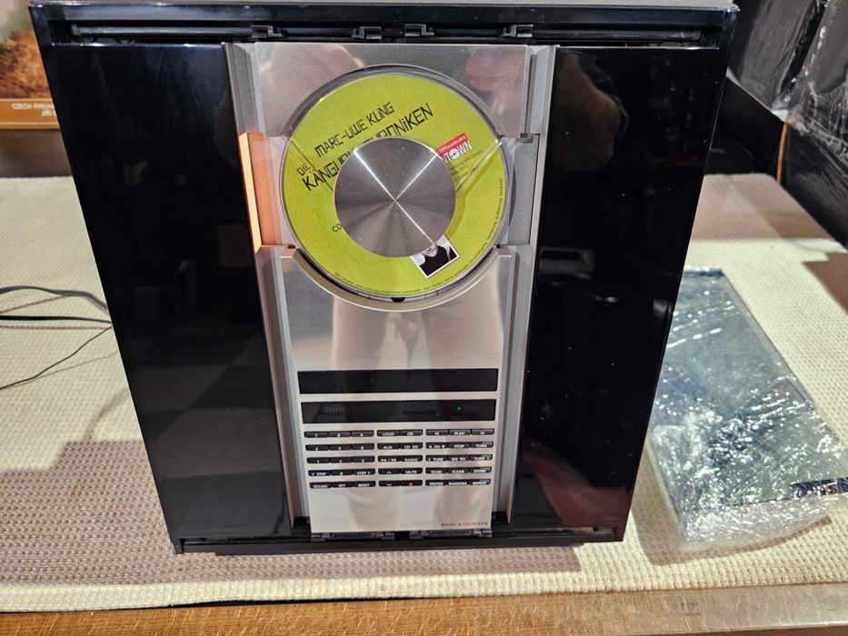 Bang & Olufsen BeoCenter 2300