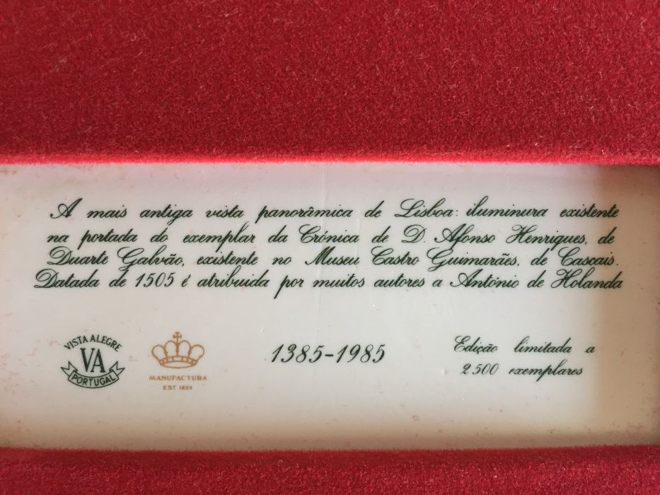 Duas gravuras em porcelana Vista Alegre - edição limitada